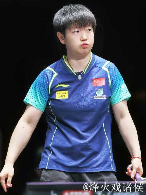 从小镇姑娘到金牌得主 18岁女孩单手圆梦乒乓球赛场 从小镇姑娘到金牌得主 18岁女孩单手圆梦乒乓球赛场